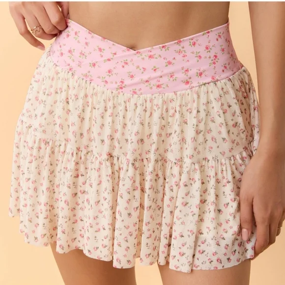 NWT Blogilates Ballerina Skort Pink Floral - Picture 4 of 13